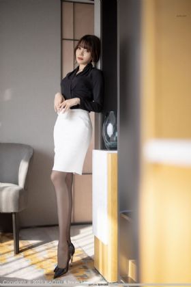 美女、权力与金钱小说