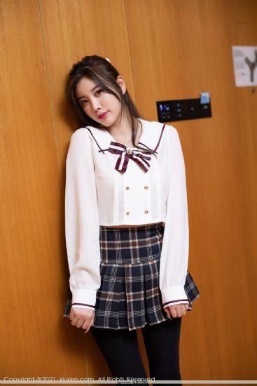 城里侄女和乡下叔叔小说